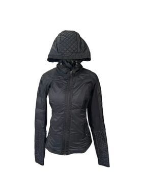 Lululemon Run Bundle Up Jacket Goose Down Quilted Hooded Jacket Black Size 4